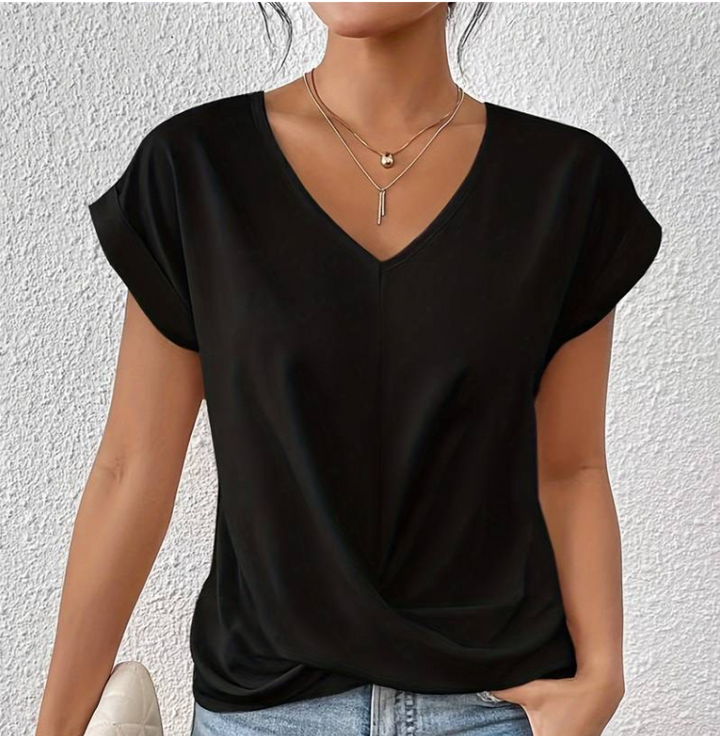 Valentine | The perfect v-neck top