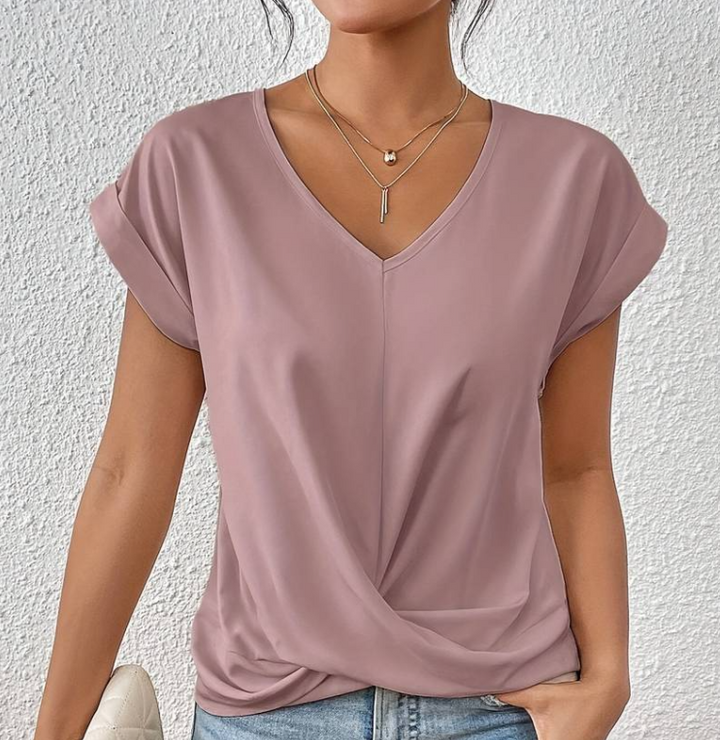 Valentine | The perfect v-neck top